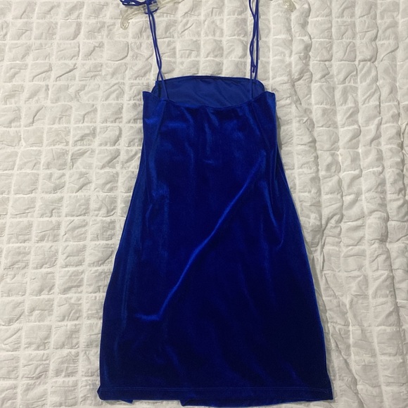 Motel Velvet Dress - Picture 2 of 3